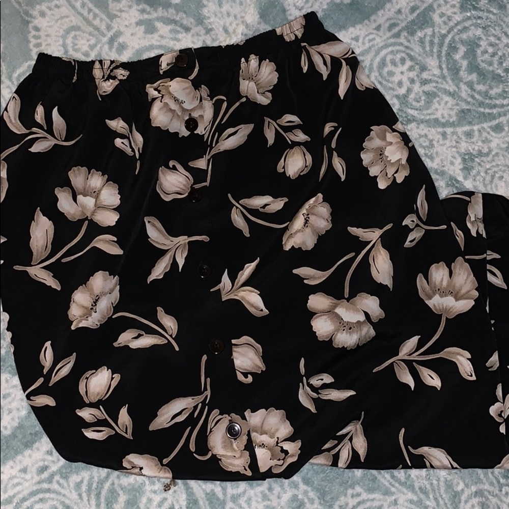 Vintage Full Length Skirt🌚